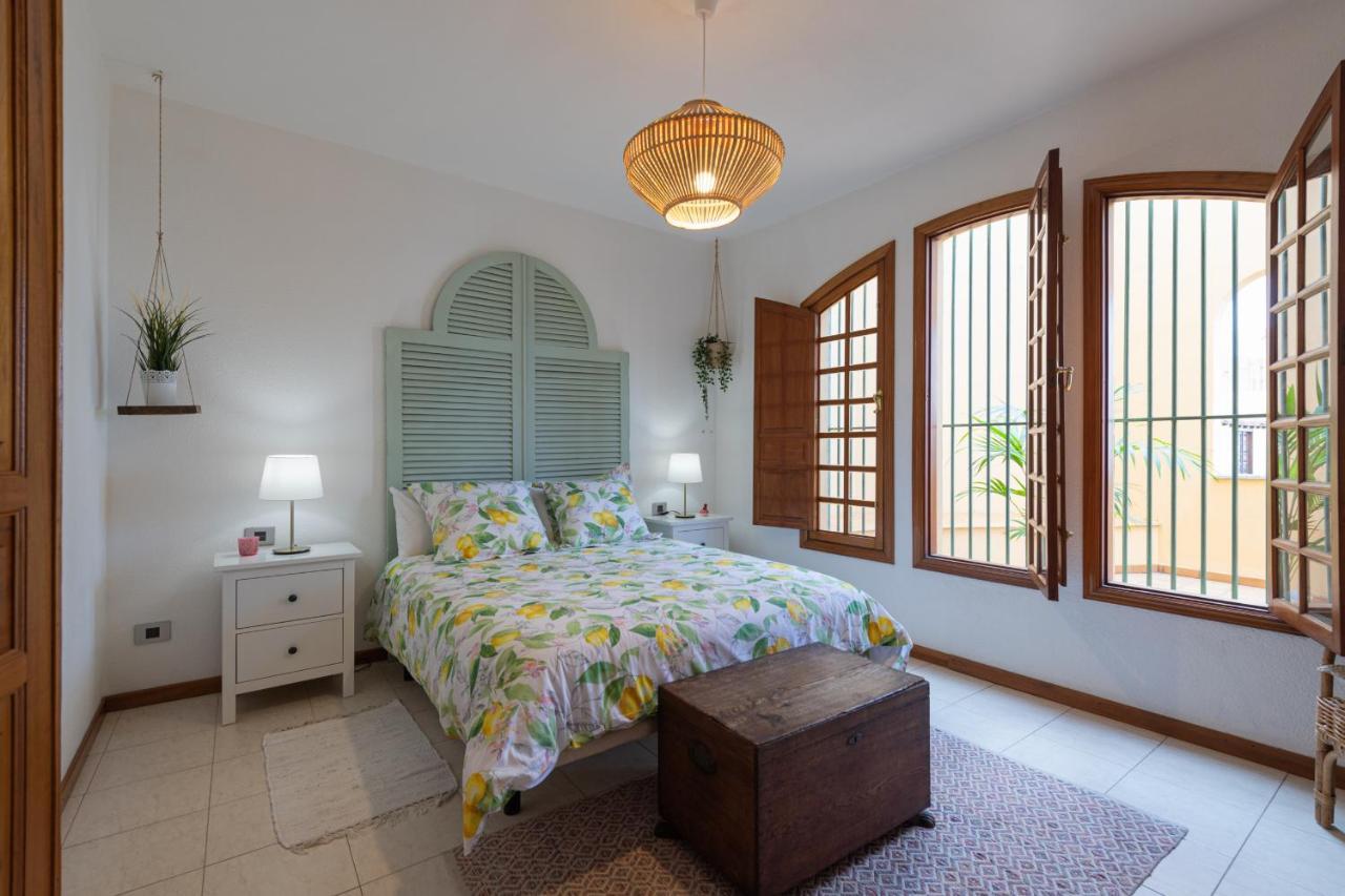 The Yellow House - Solarium - Climatized Pool Gáldar 外观 照片